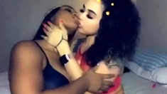 Ebony Lesbians Making Out